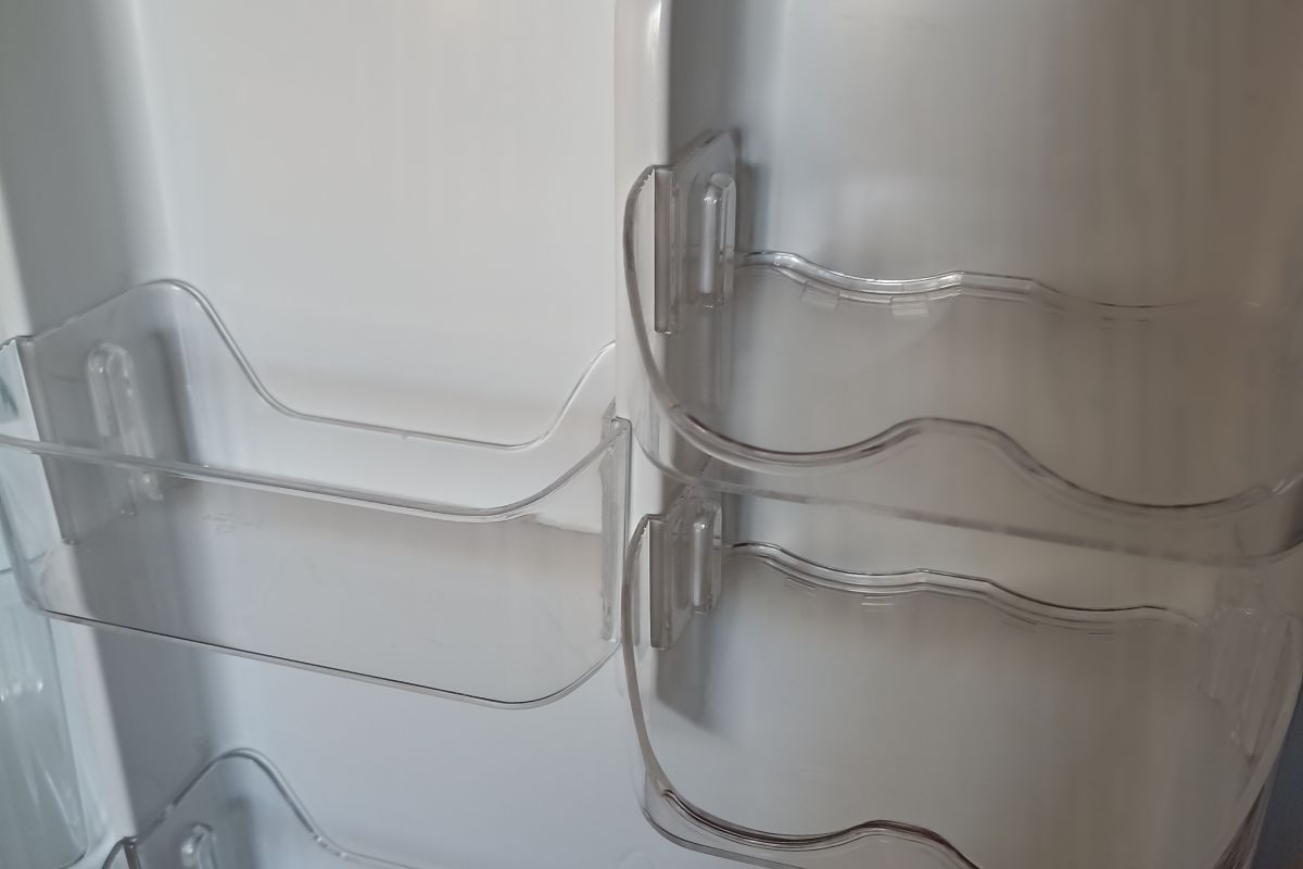 Photo 2 Réfrigérateur congélateur compact essentiel b