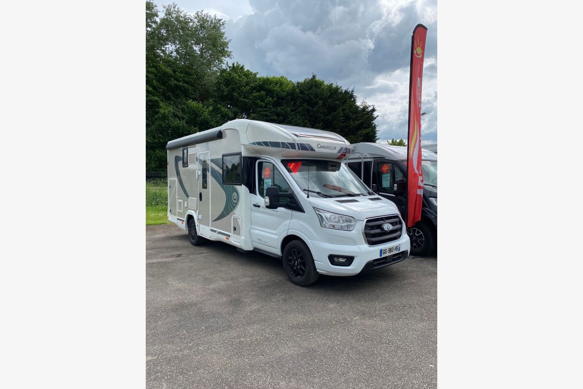 Camping-car profilé