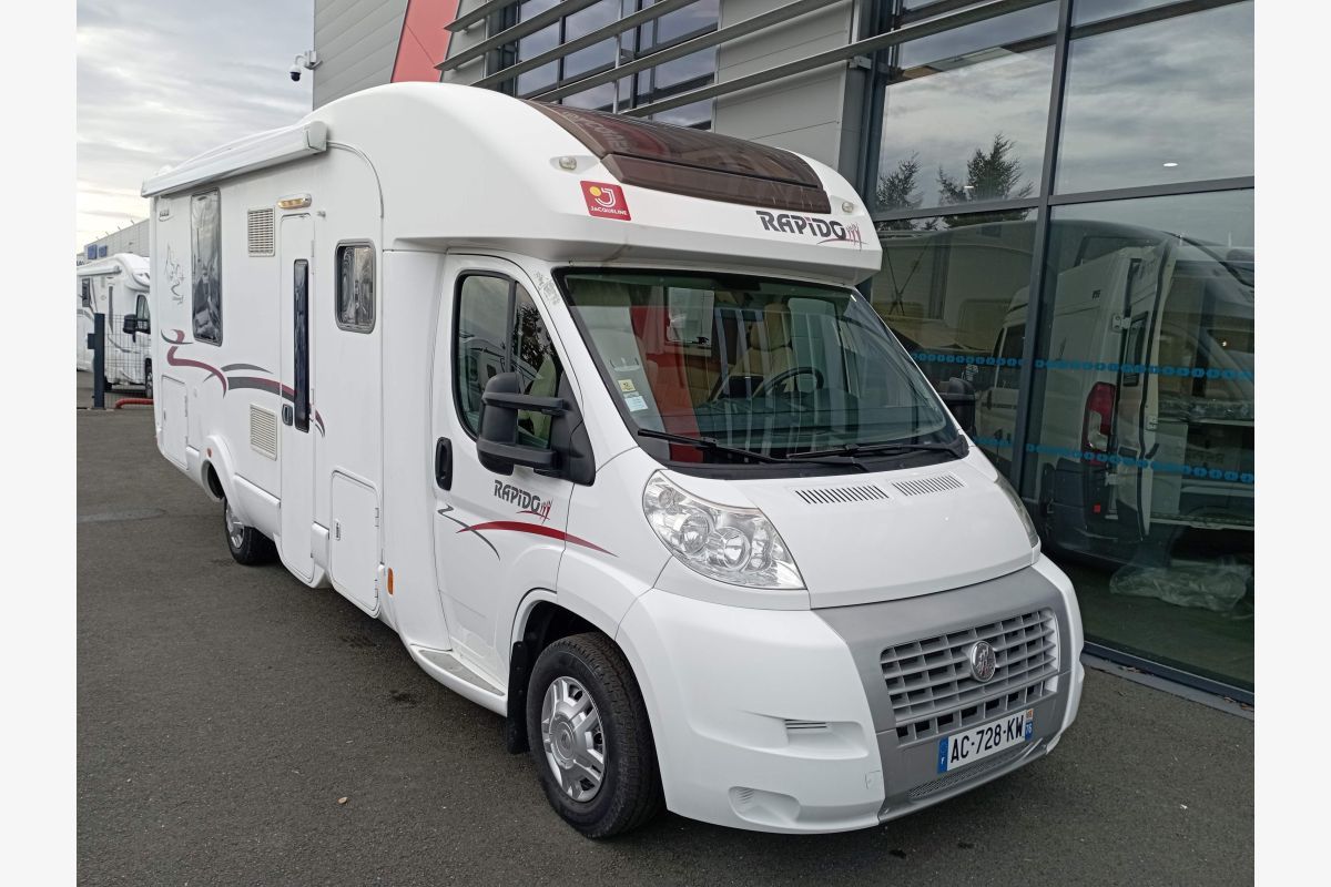 Camping-car profilé