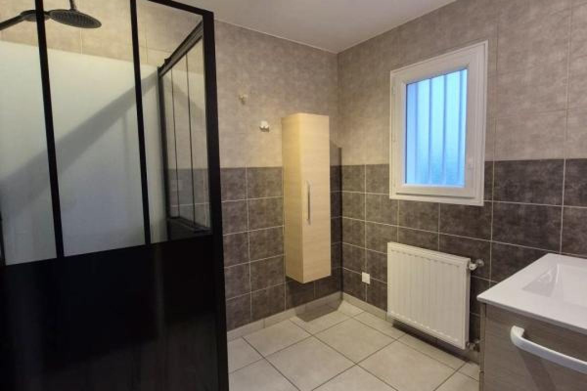 Photo 2 Maison récente