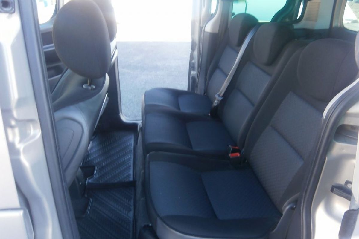 Photo 2 Citroen Berlingo MULTISPACE HDI 90 ch 5 places