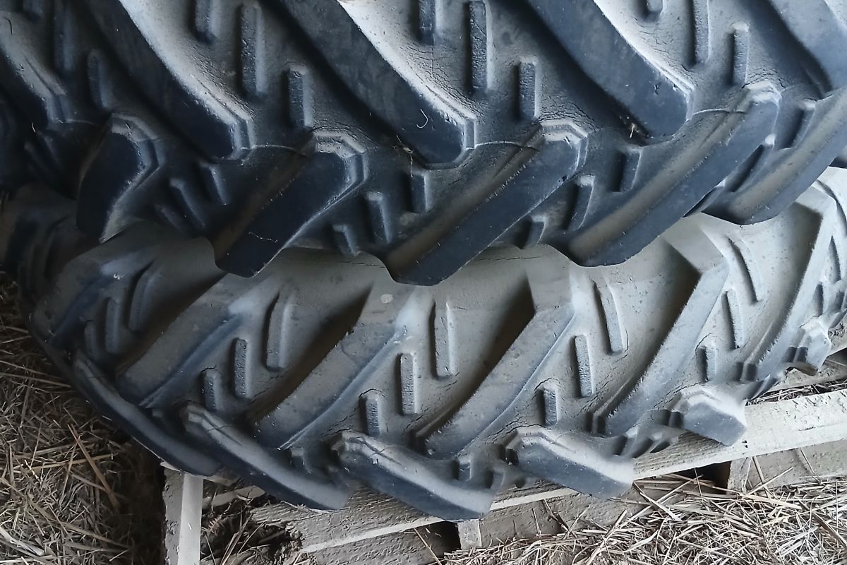 Photo 2 Roues jumelées pour tracteur