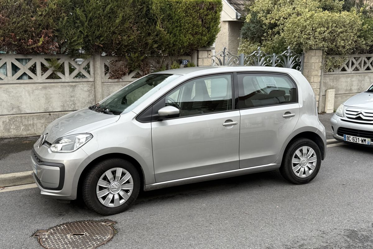 Photo 2 VOLKSWAGEN UP