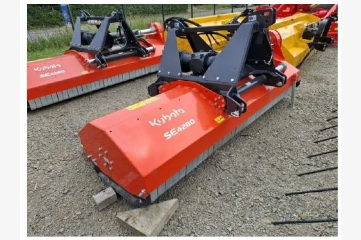 Broyeur Kubota SE 4280 HB
