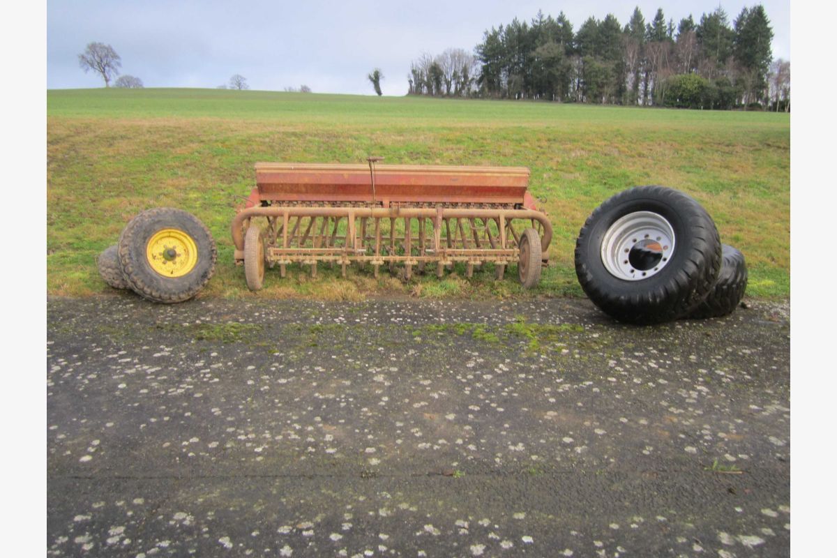 Semoir Nodet toute  graine