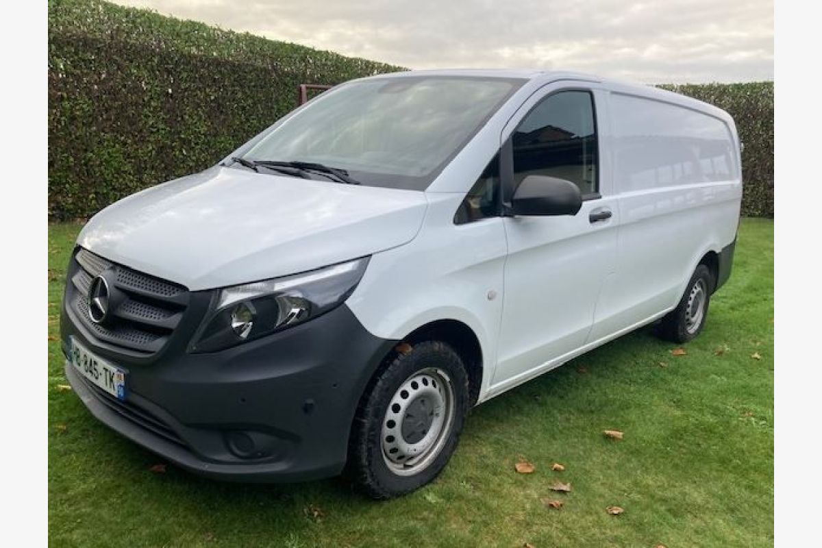 Mercedes Vito III