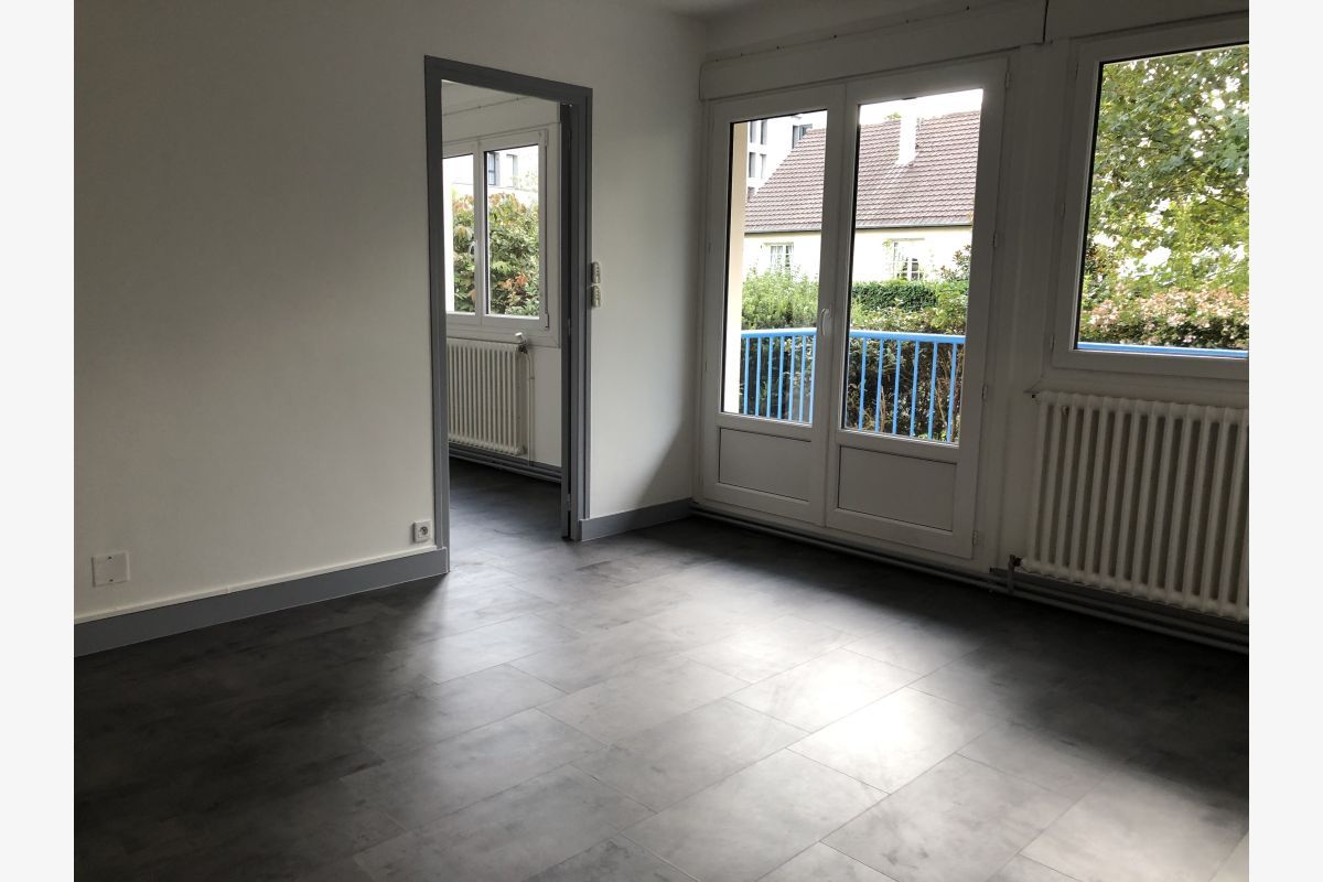 Cabinet Faudais, Coutances. Tél. 02.33.45.07.57