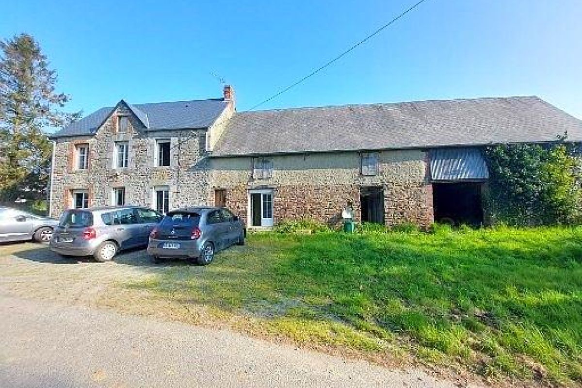 Une maison à rénover sur la commune de Cérences