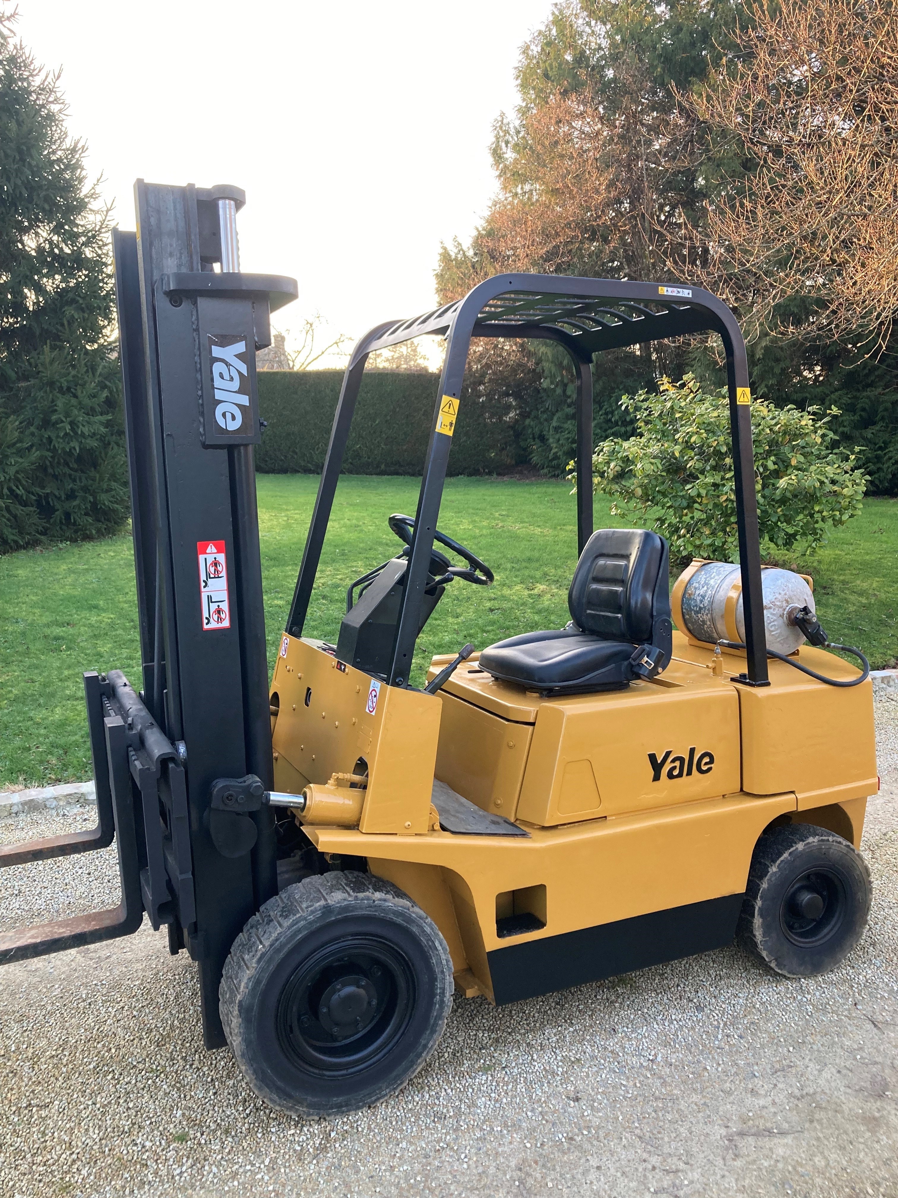 Chariot élévateur Yale