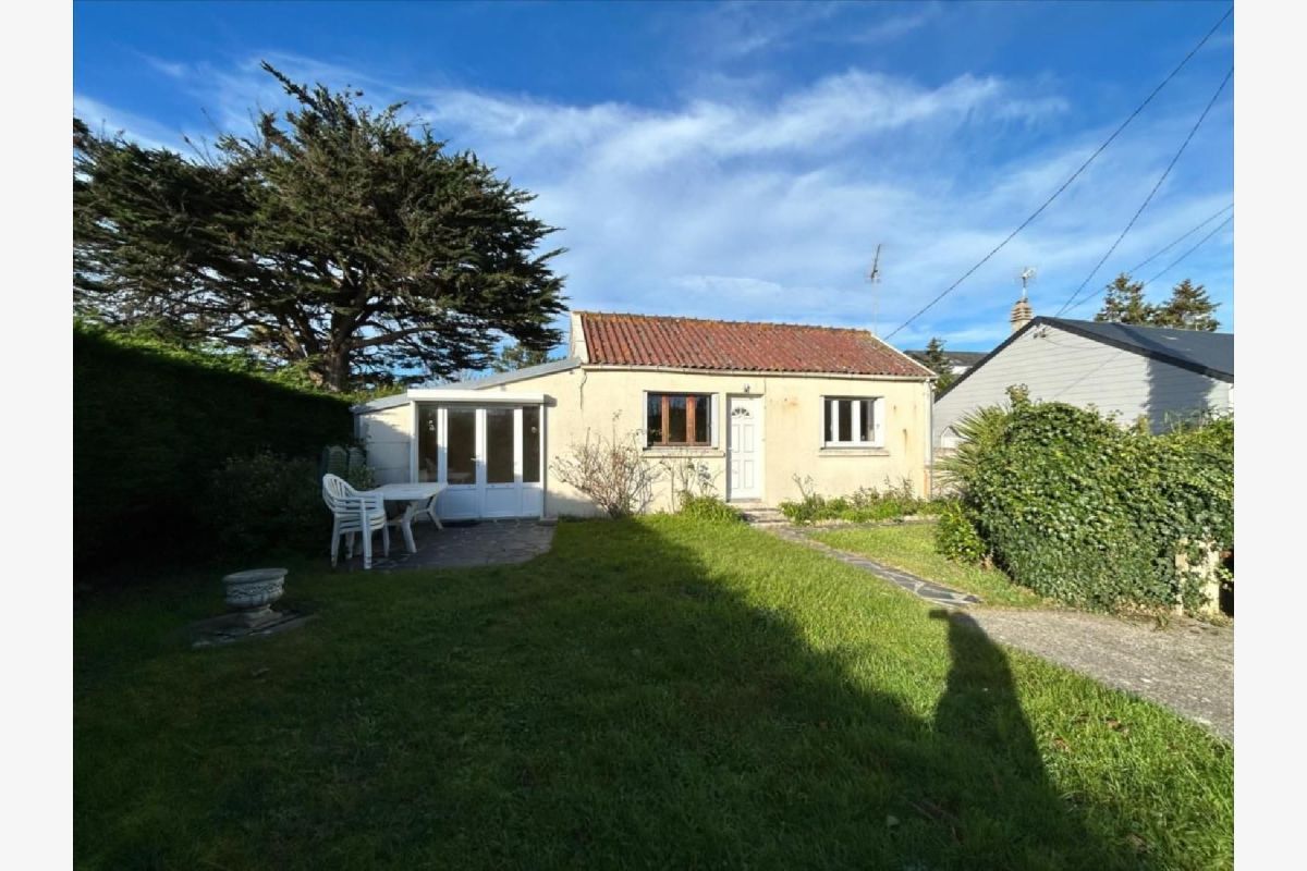 Me Fonty, notaire, Coutainville. Tél. 02.33.47.18.44www.font