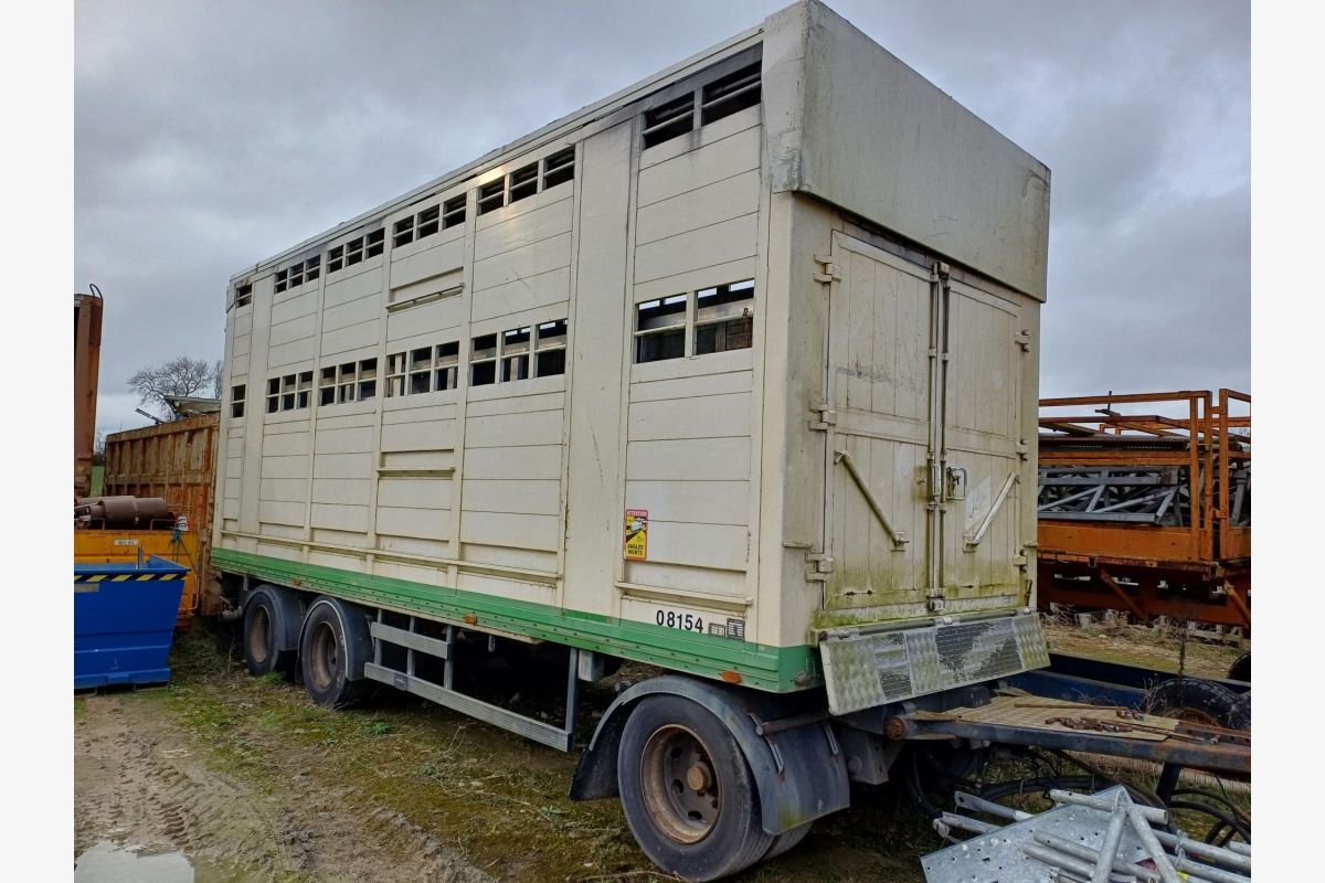 Bétaillère remorque 26T