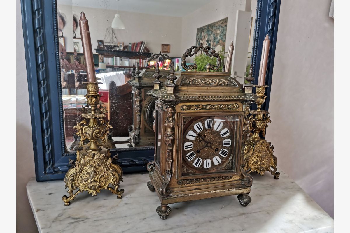 Garniture de cheminée