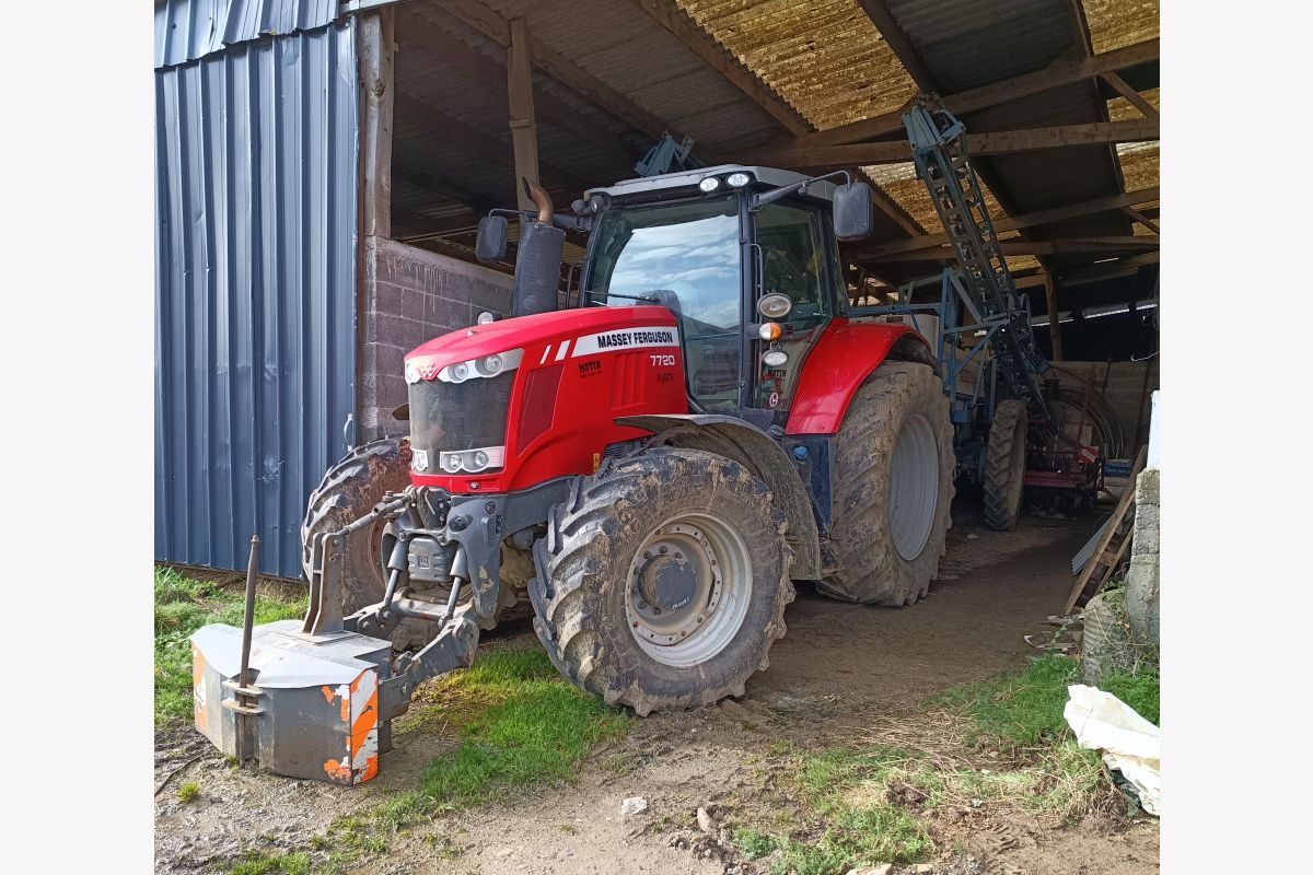 Tracteur MF 7720