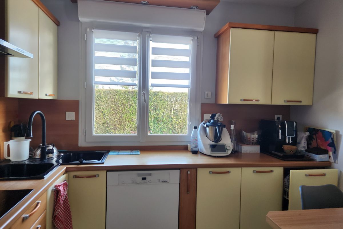 Photo 2 Éléments cuisine