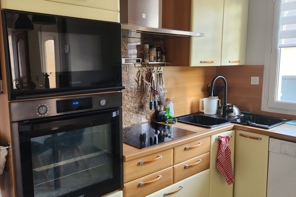 Photo 3 Éléments cuisine