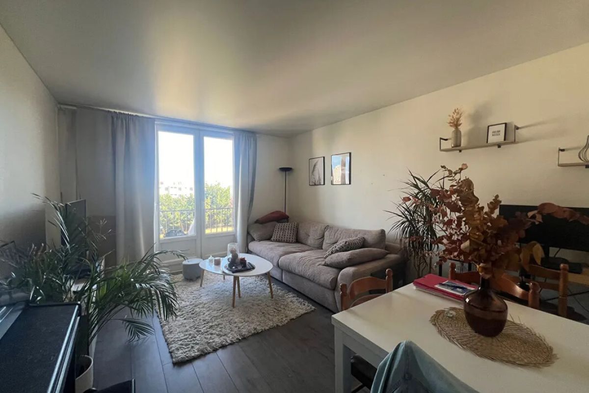 Photo 2 Appartement 2 pièces - 47 m²