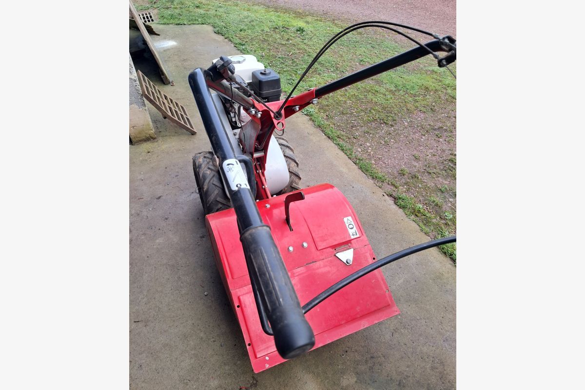 Motoculteur-fraiseur