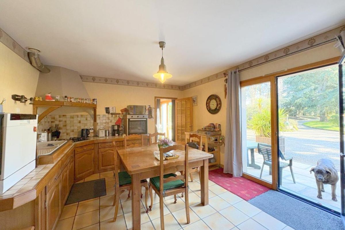 Photo 3 Grande maison proche des commerces