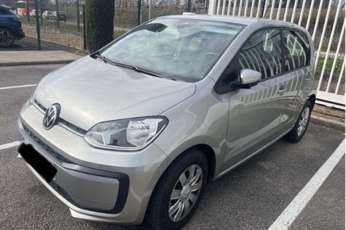 VW UP parfait état