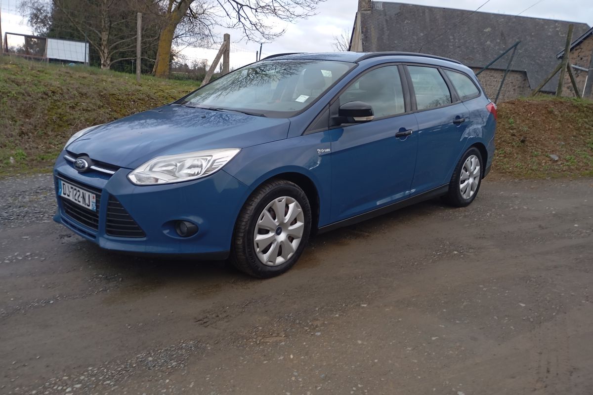 Ford focus III break 1.6 TDCI 115cv