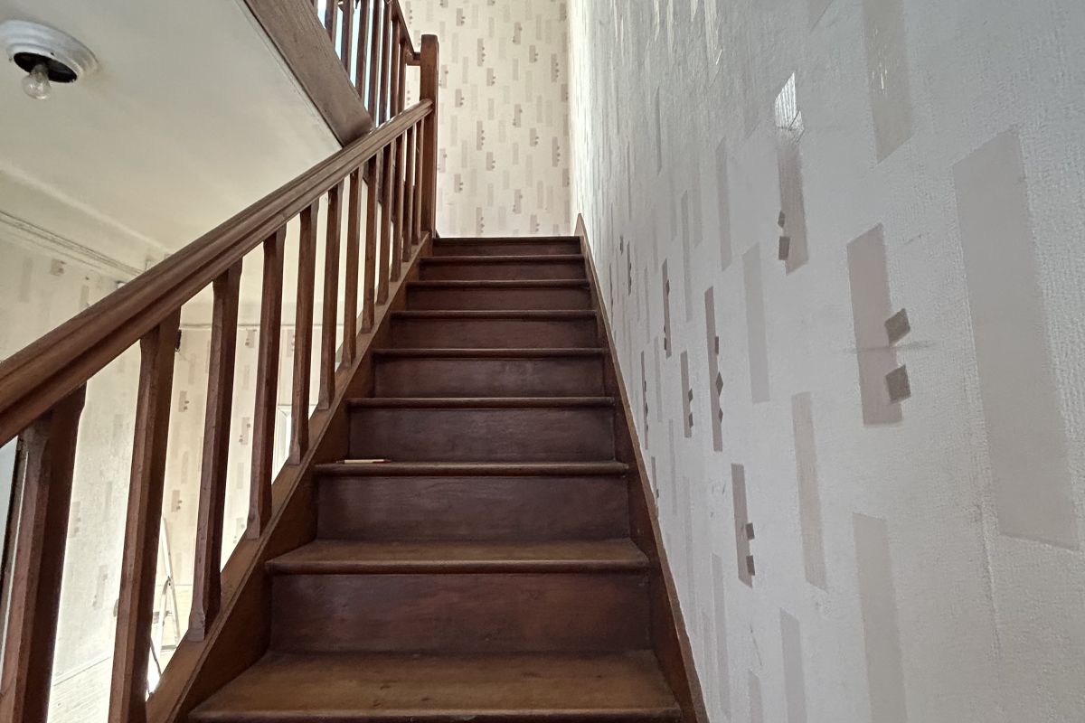 Photo 2  Immeuble en Pierre d'Angle – Murs & Fonds Libres