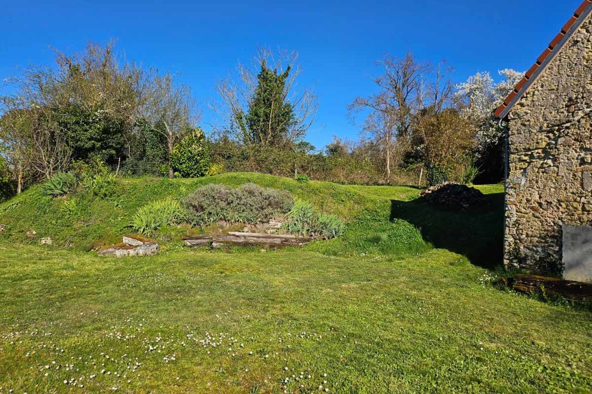 Photo 2 MAISON A FINIR DE RENOVER PTOCHE VALENCAY