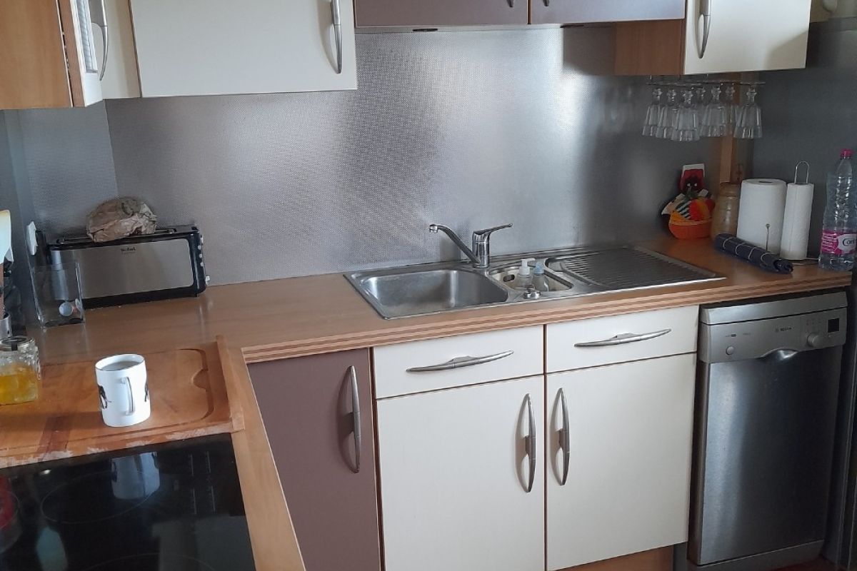 Photo 3 Meubles de cuisine avec éléctroménager