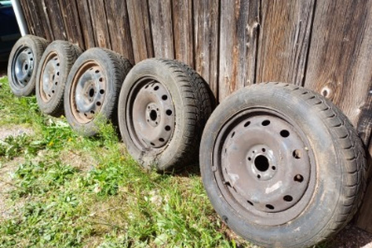 Roues montées + enjoliveurs 