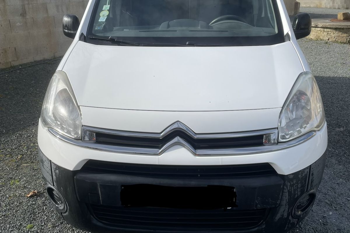 Citroën Berlingo 1.6L HDI 90 ch 3 portes