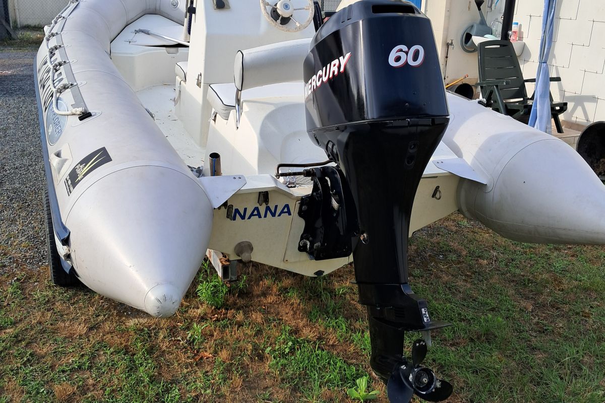 Photo 2 Ensemble bateau tracteur