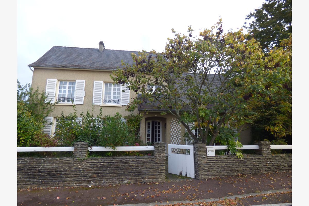 Mes Cornille-Orvain, notaires, St-Sauveur-LendelinTél. 02.33