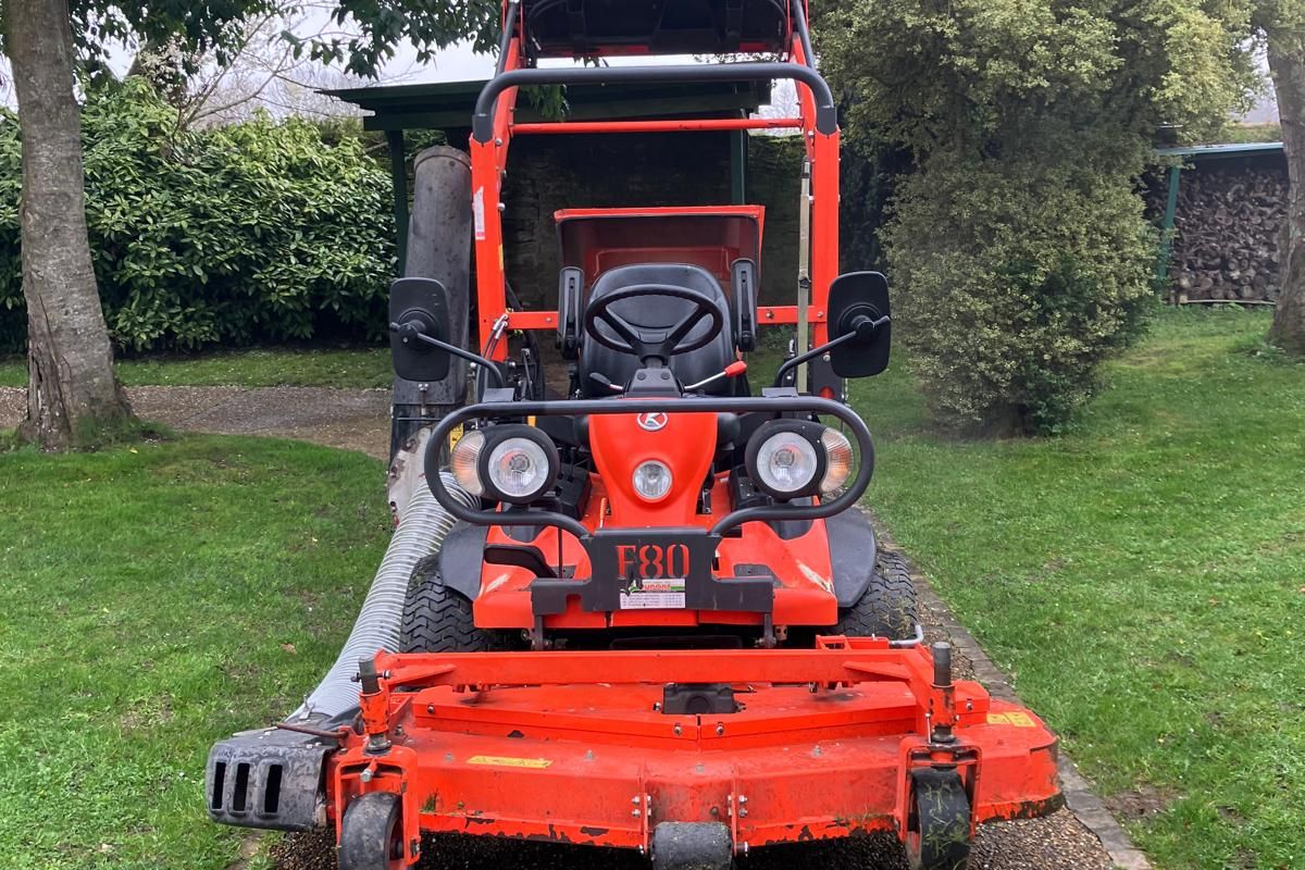 Photo 2 Tondeuse Kubota F3680 EC