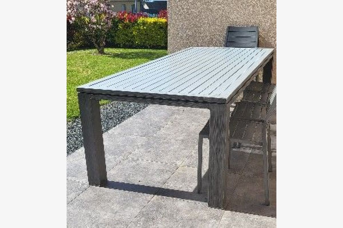 Salon de jardin en aluminium