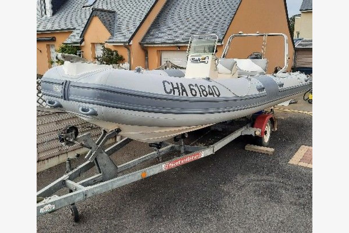 Semi-rigide BWA Hypalon