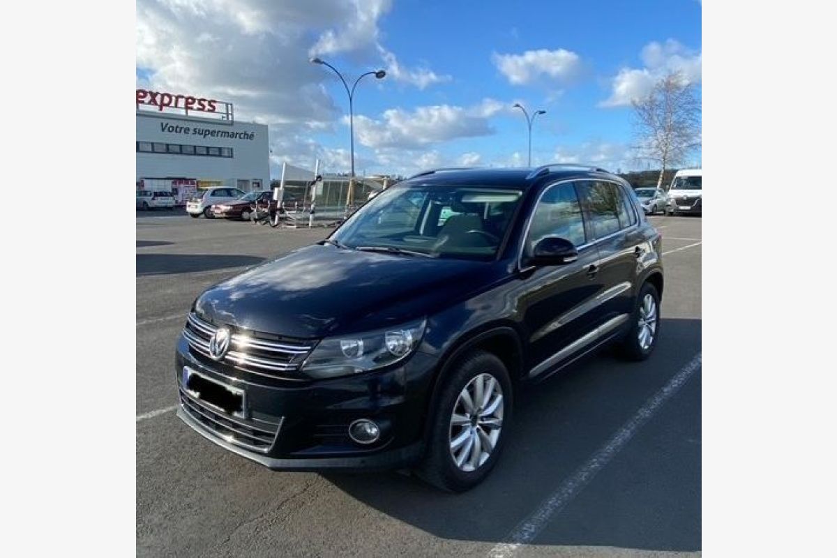 Volkswagen Tiguan (2) 2.0 TDi