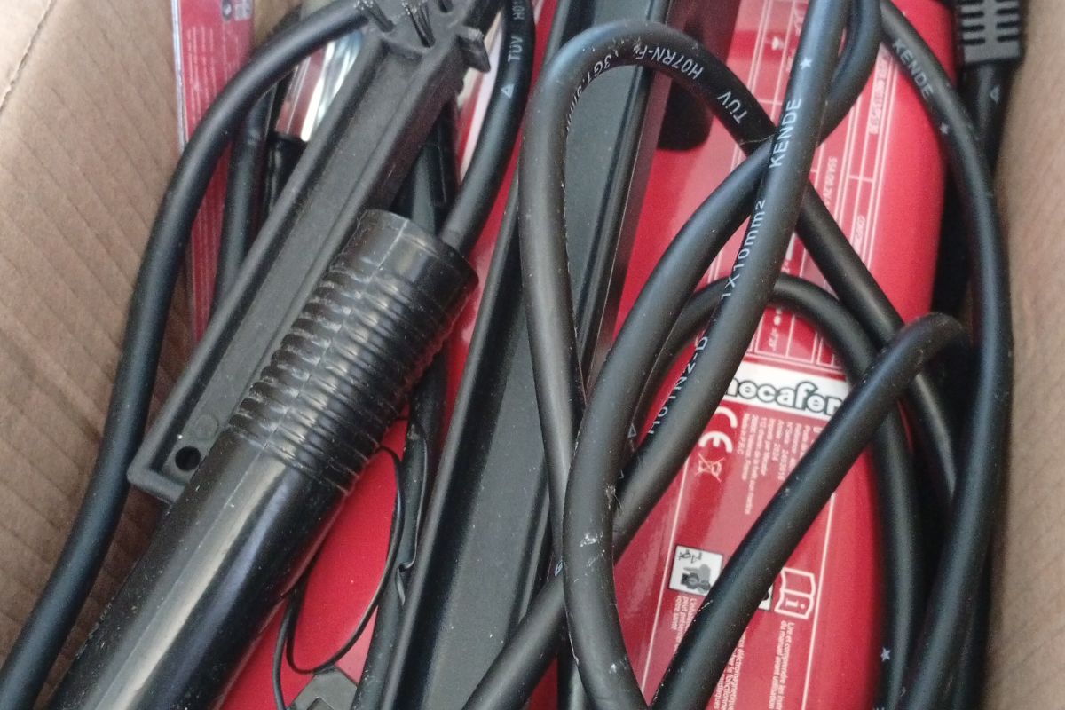 Poste à SOUDER SP130