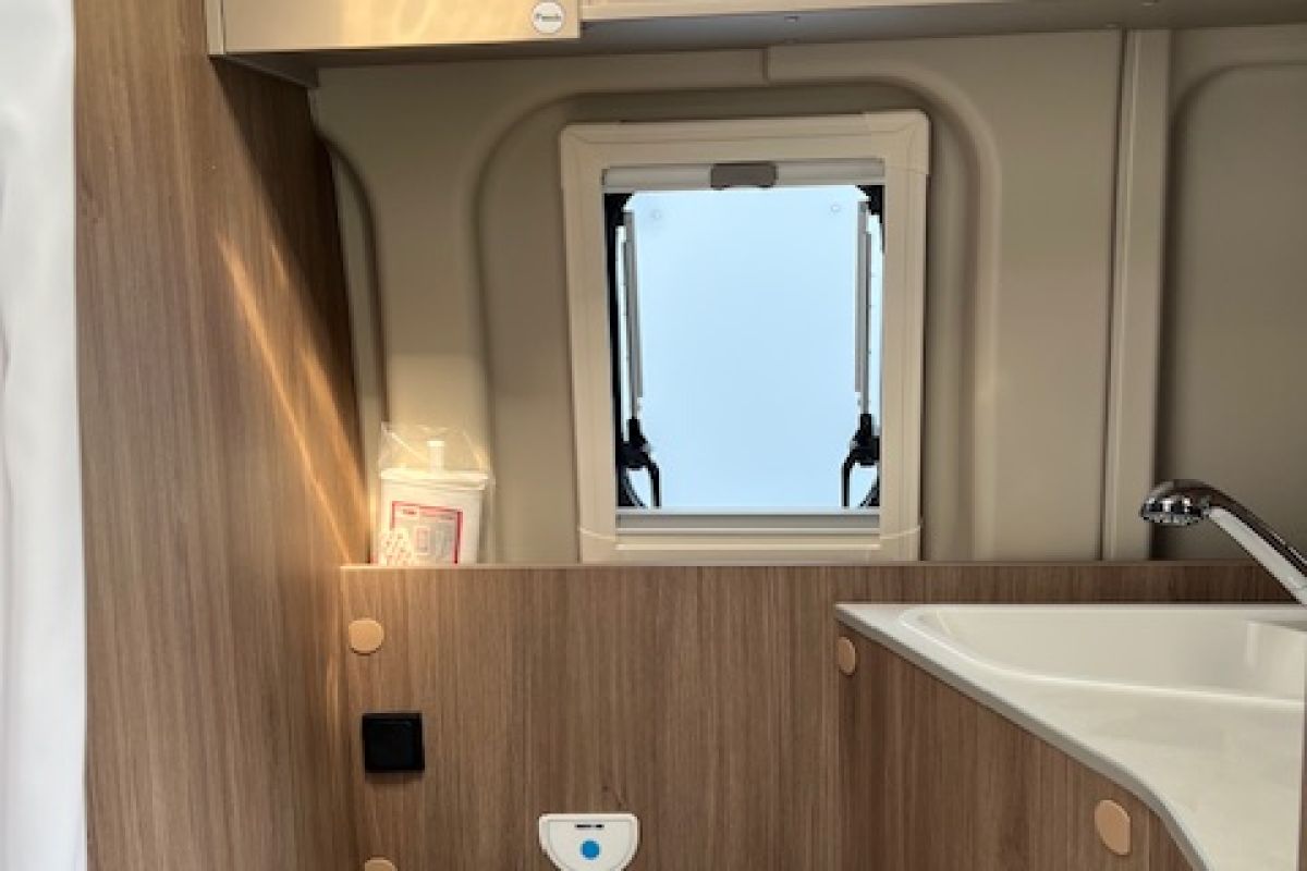 Photo 3 Carado CVE 600 7725 km