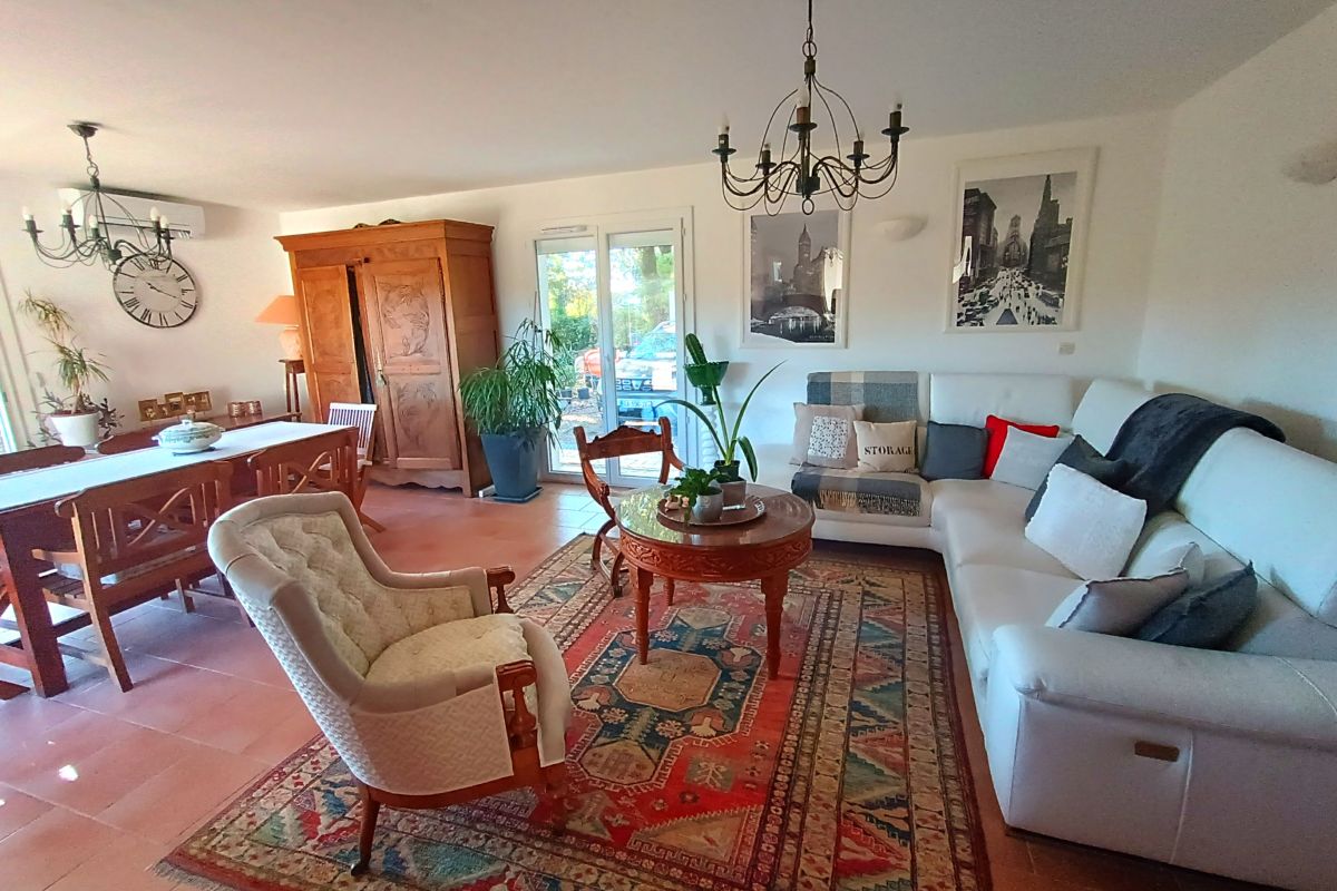 Photo 3 A moins de 20 mn de Montpellier, pour les amoureux du calme et de la nature, particulier vend villa de 149 m2 à La Boissière (34150) dans un cadre agréable avec vue imprenable (en limite de zone natur