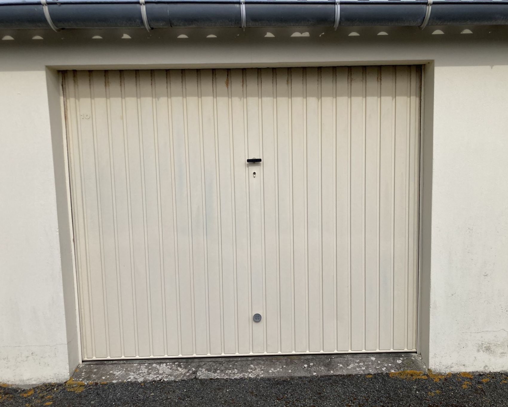 à vendre garages...