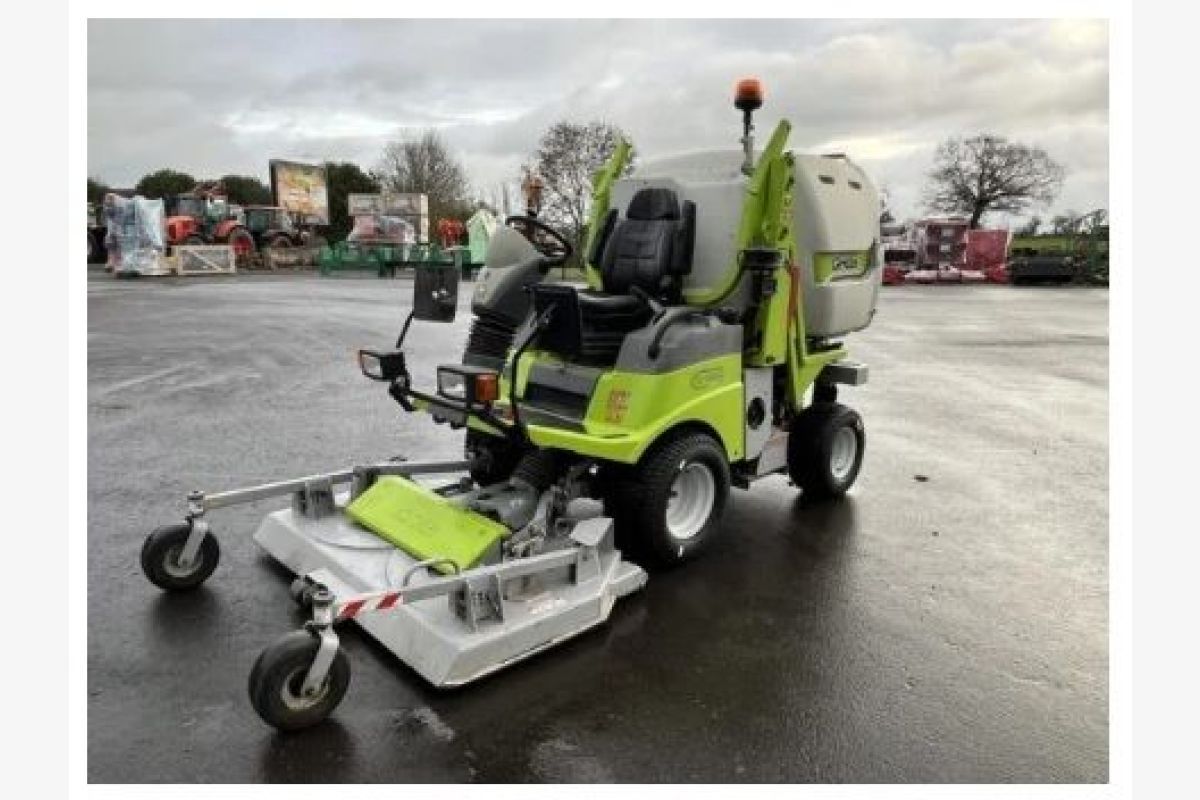 Tondeuse autoportée diesel Grillo FD 2200