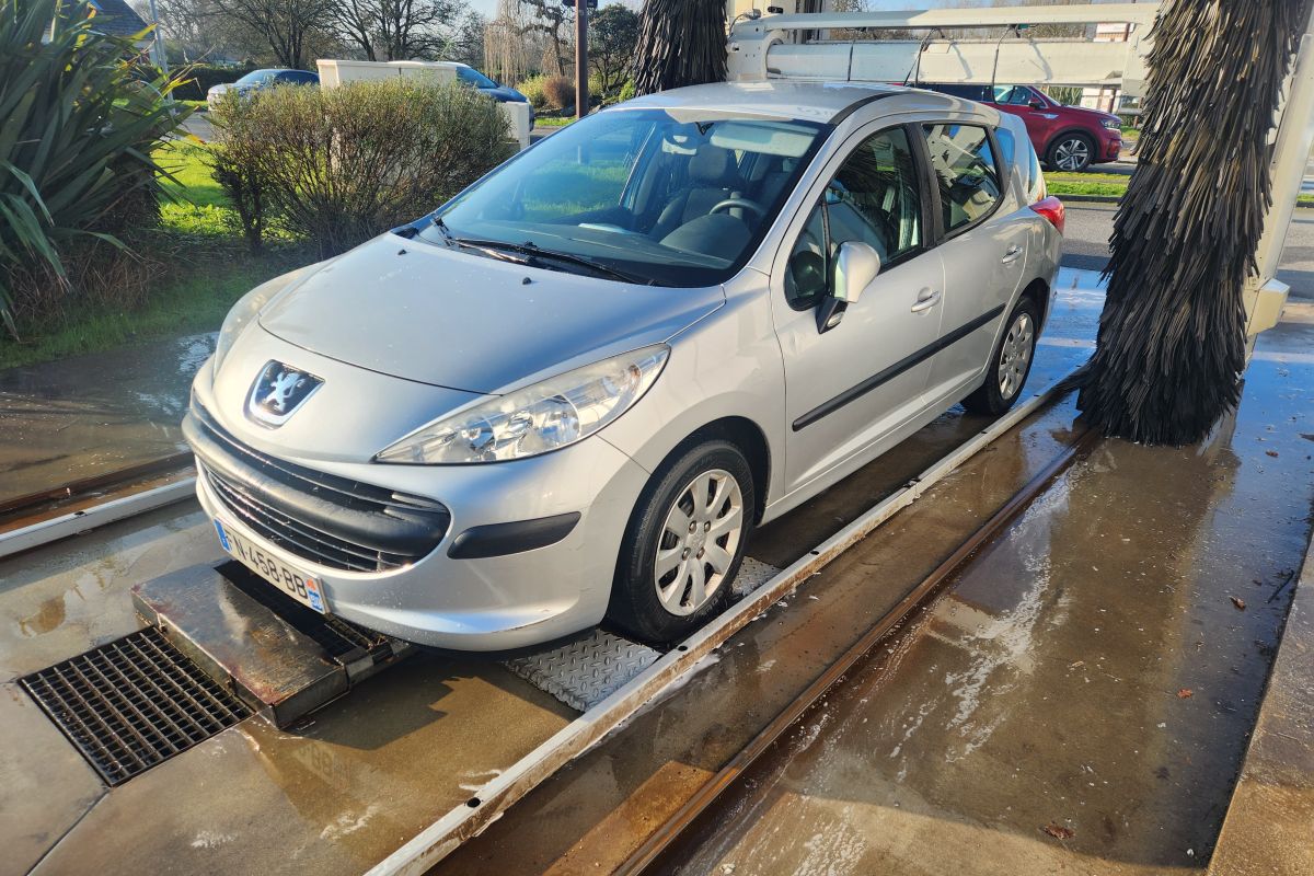 207 SW 1.4 VTI 16V 95ch Trendy (6CV) break