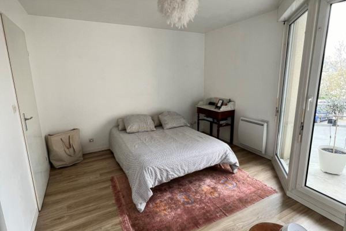 Photo 2 Appartement à louer Caen