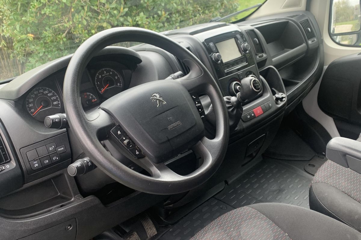 Photo 3 Peugeot Boxer L3H2 de 12/2021