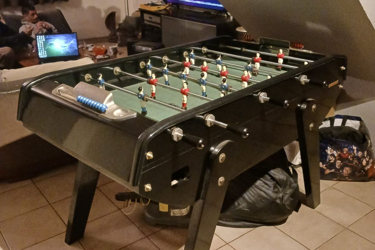 Babyfoot Bonzini noir laqué