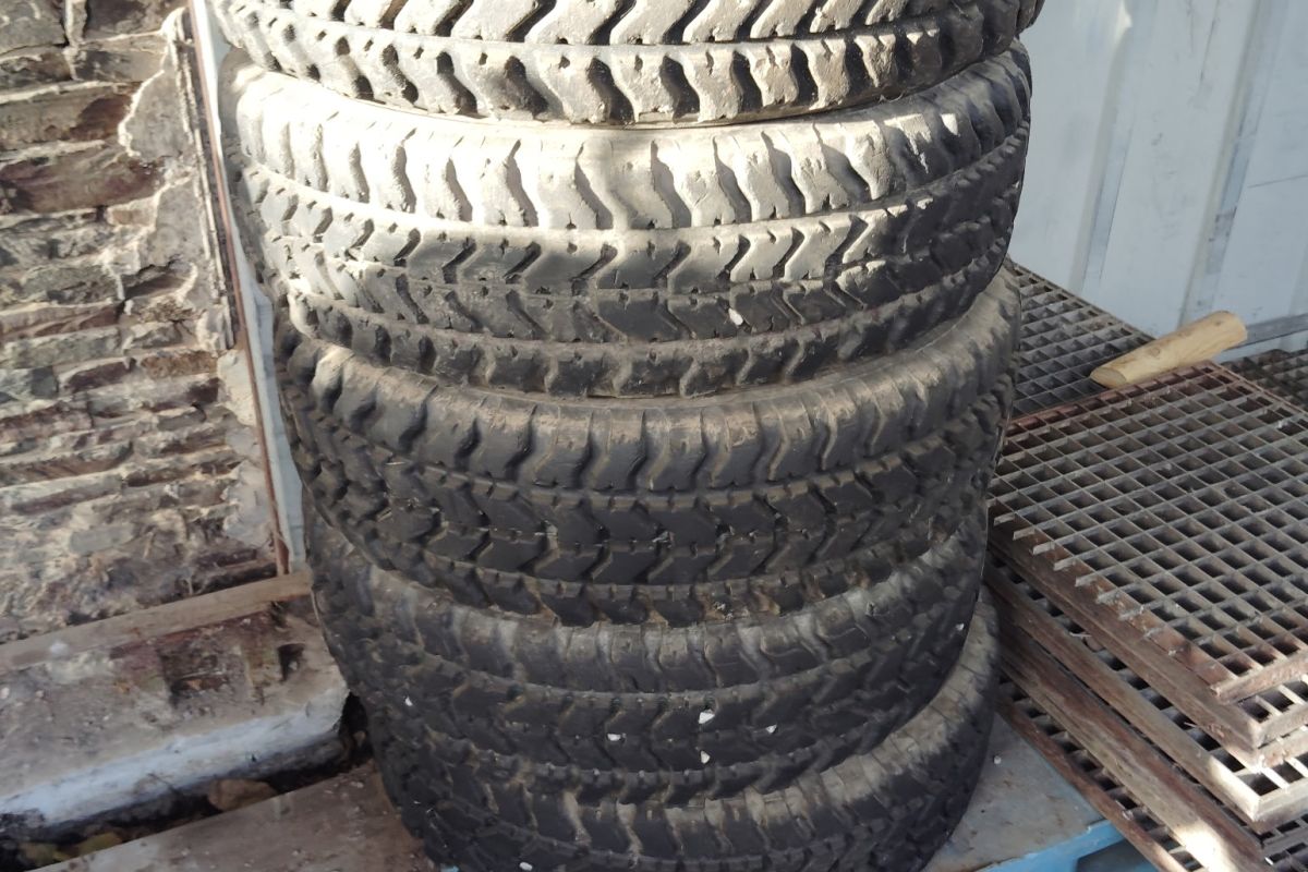 Photo 2 Pneus 4x4 suzuki