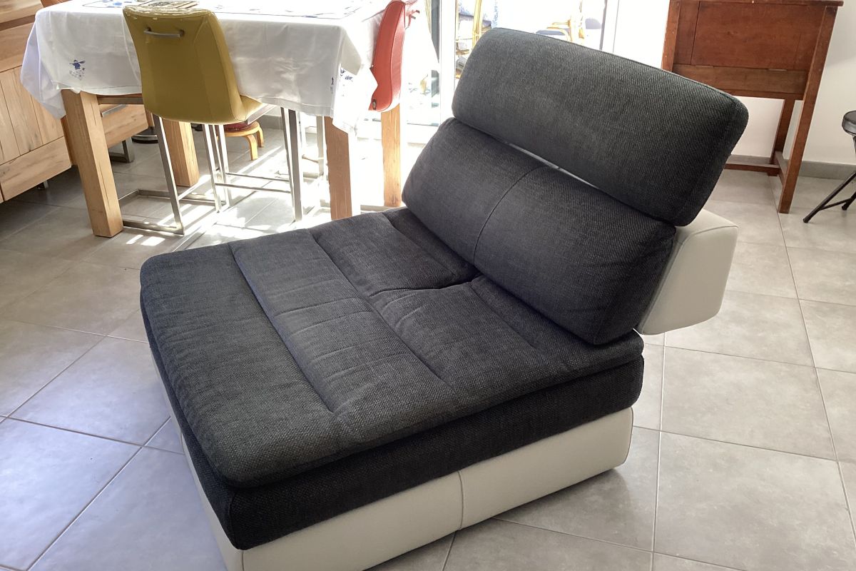 Photo 2 Petit canapé ou grand fauteuil 