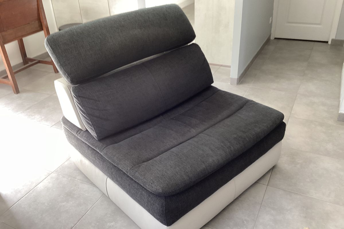 Photo 3 Petit canapé ou grand fauteuil 