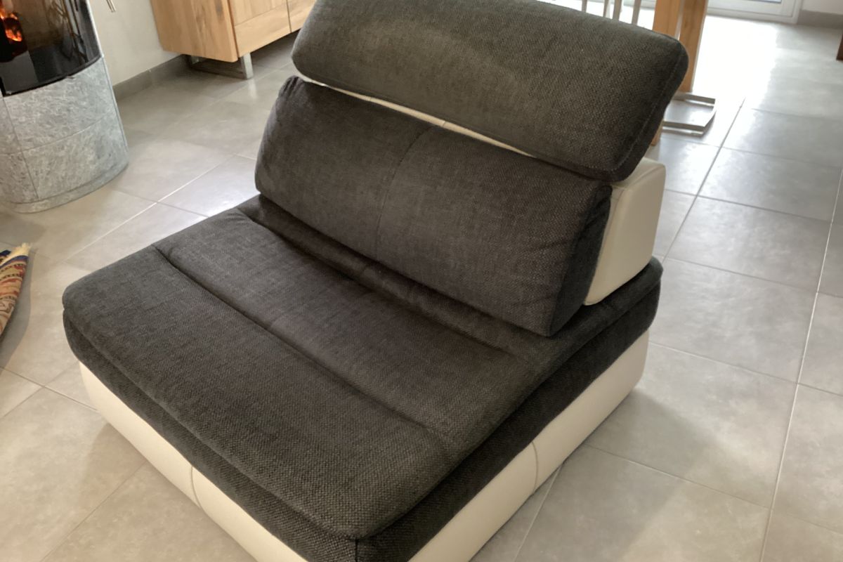 Photo 2 Petit canapé ou grand fauteuil 