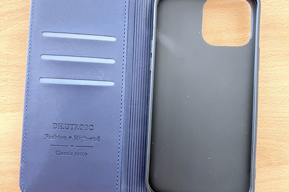 Etui bleu neuf pour Iphone 13 pro max