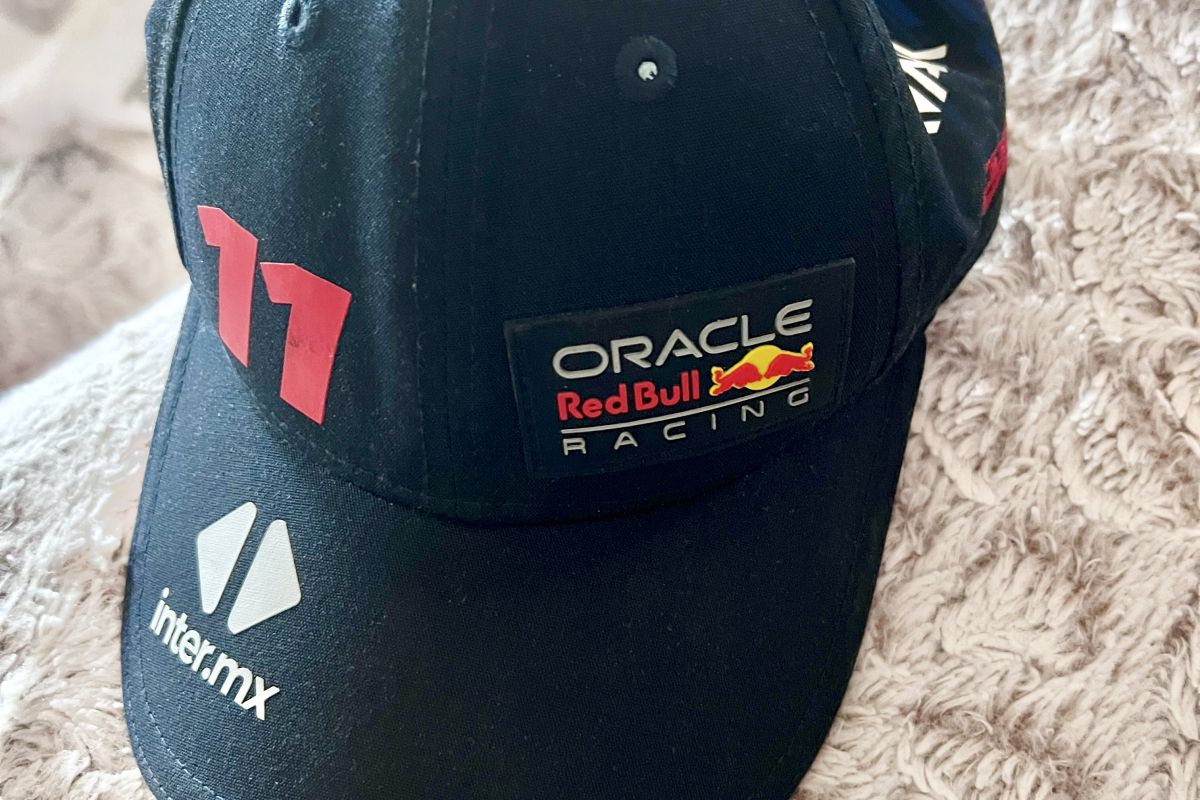 Photo 2 Casquette Oracle Red Bull Racing